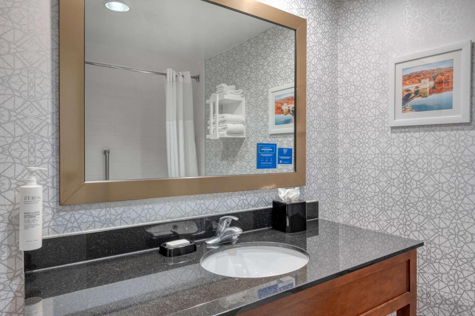 Hampton Inn Baltimore/Уайт Марш Екстериор снимка